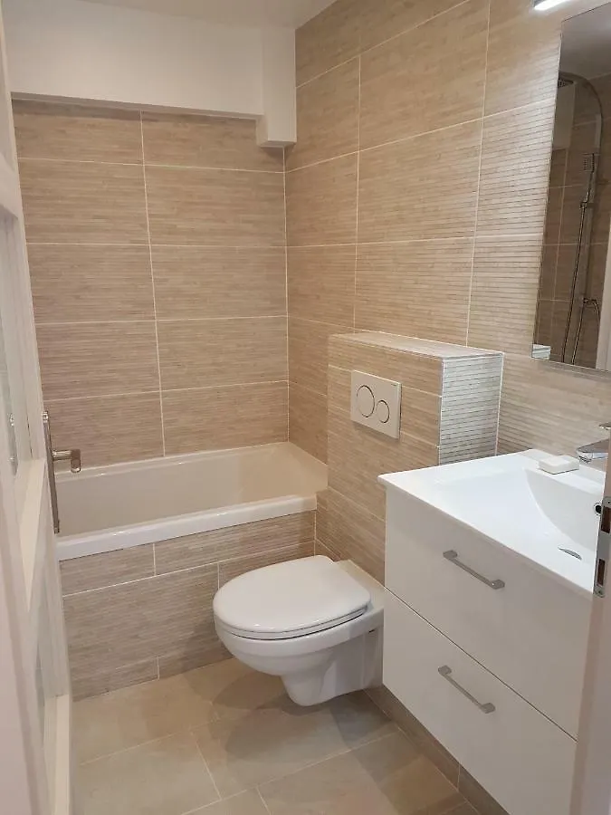 Apartment Magnifique 3P Neuf En Centre Ville Grasse France